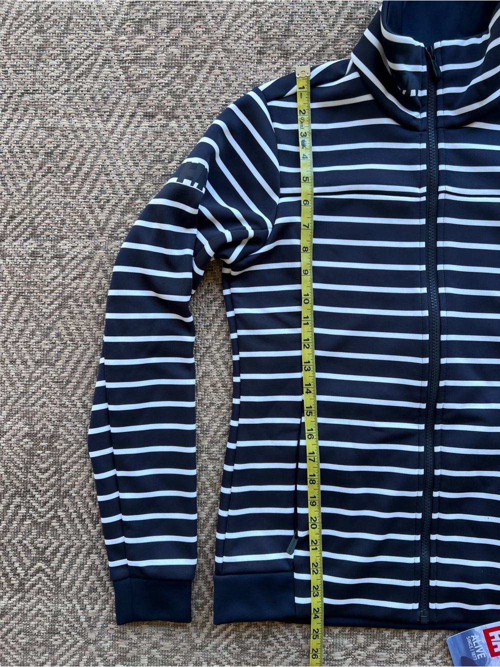 Helly Hansen Women's Crew Fleece Jacket Navy Stripe Size Small NWT $135 - Picture 3 of 9